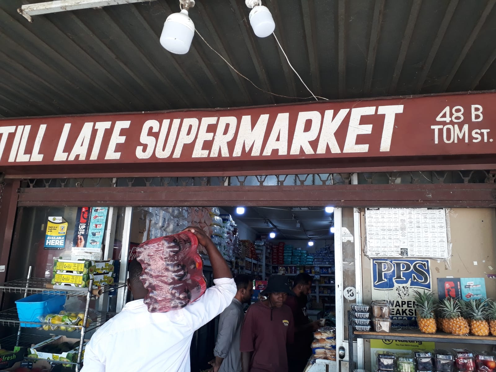 Till Late Super market